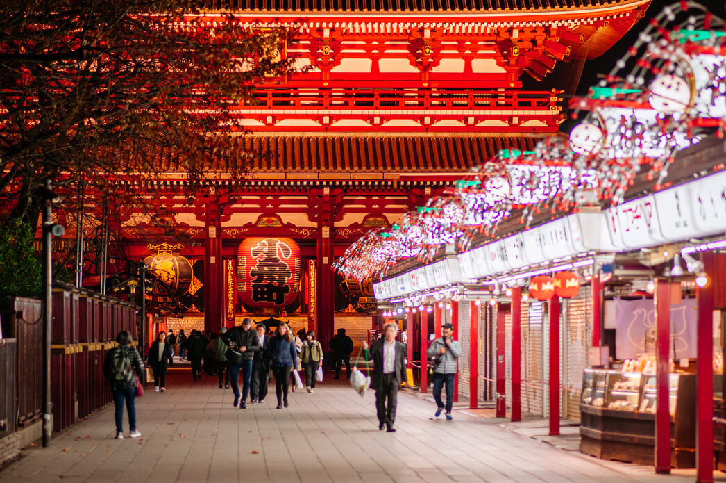 Asakusa Walking Tour – Discover Sensoji & Hidden Gems with English Guide