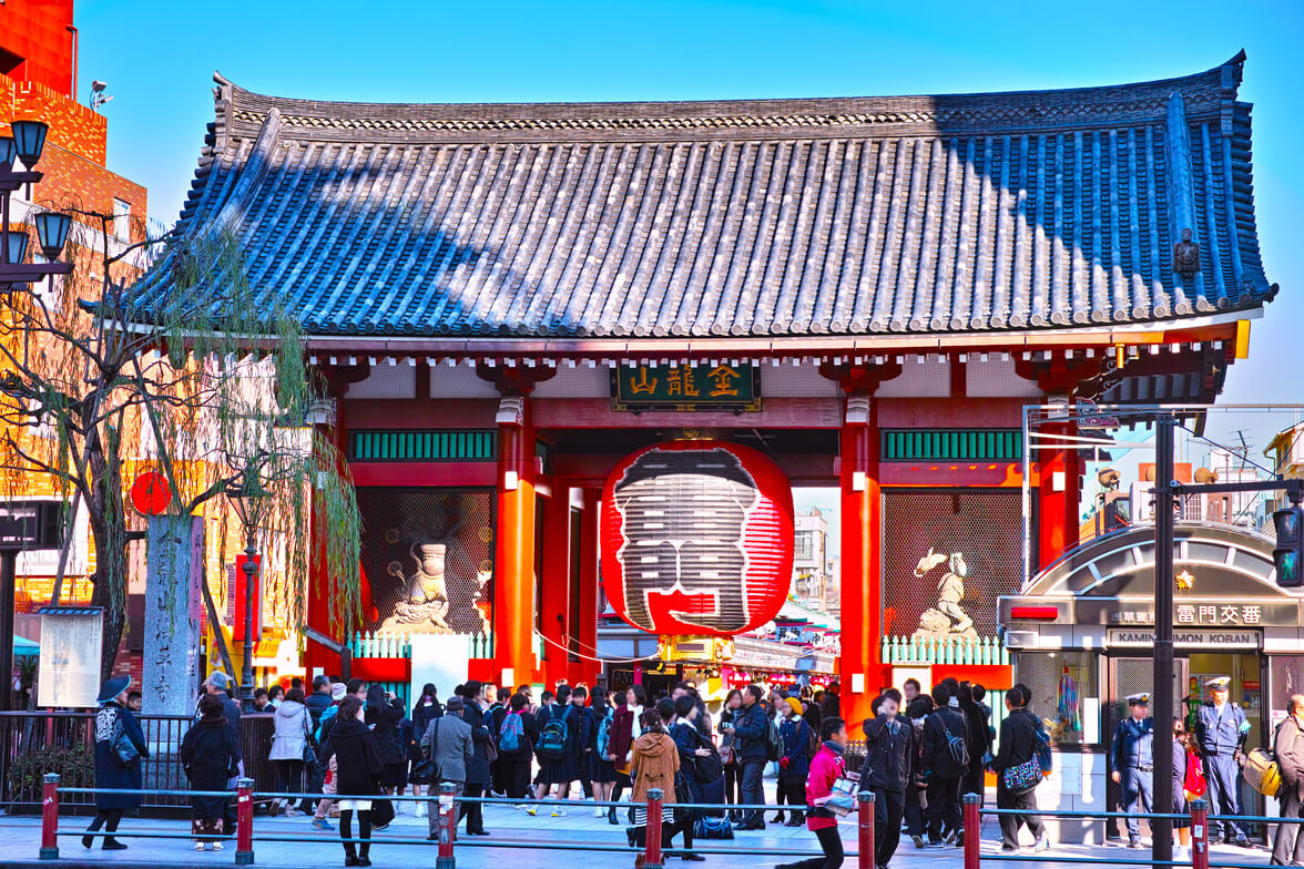 Asakusa Walking Tour – Discover Sensoji & Hidden Gems with English Guide